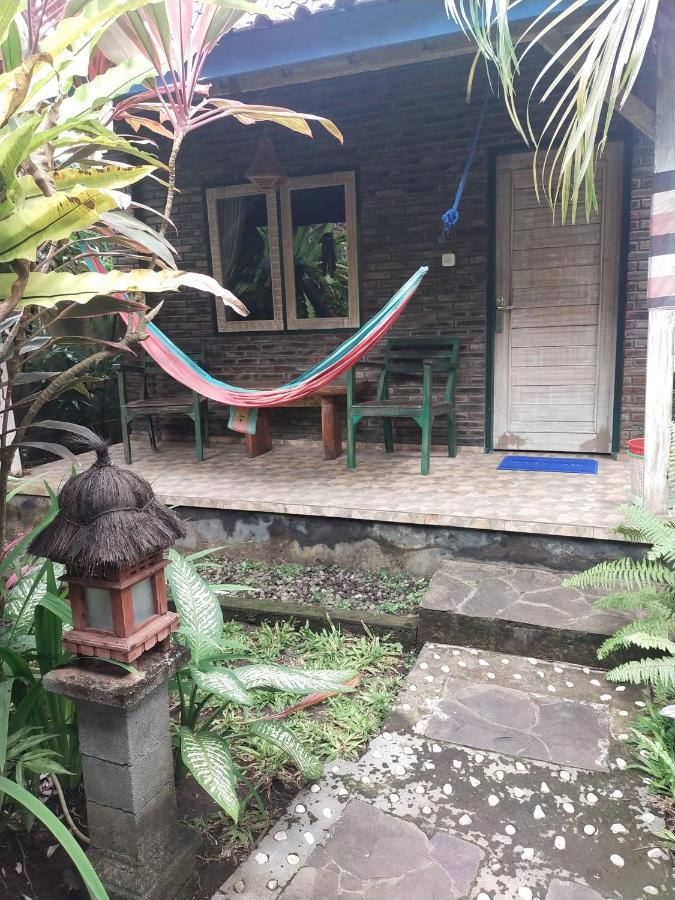 Comeback Guesthouse Canggu Exteriör bild
