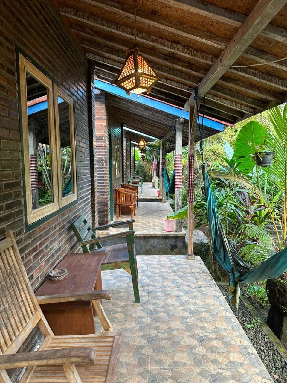 Comeback Guesthouse Canggu Exteriör bild