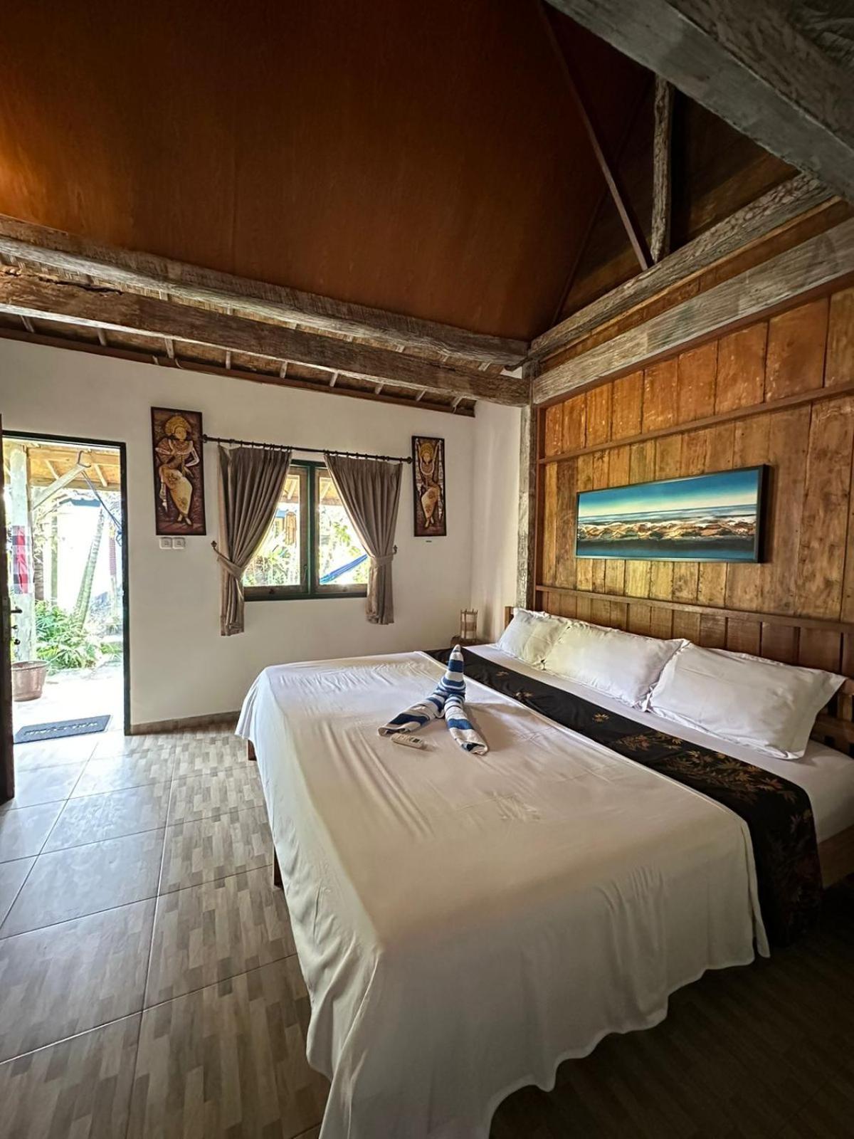 Comeback Guesthouse Canggu Exteriör bild